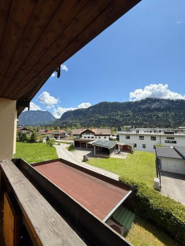a view of a campus from the balcony of a building at Häusl am Roan Reutte Höfen in Hofen