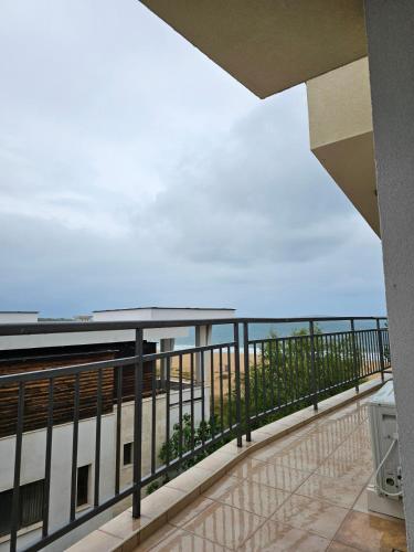 Gallery image of Royal Marina Beach in Chernomorets