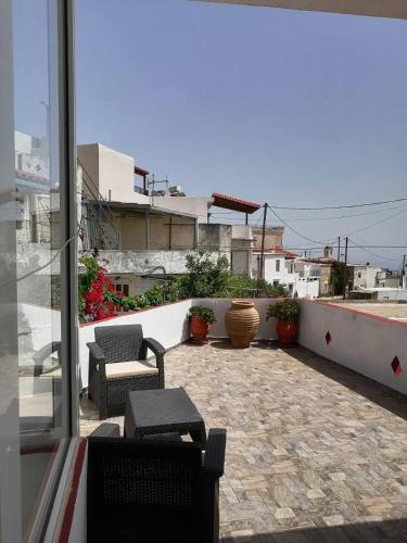 GIANNIS-KLEOPATRA HOUSE 1