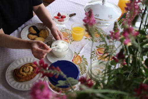 Mad på feriegården eller i nærheden