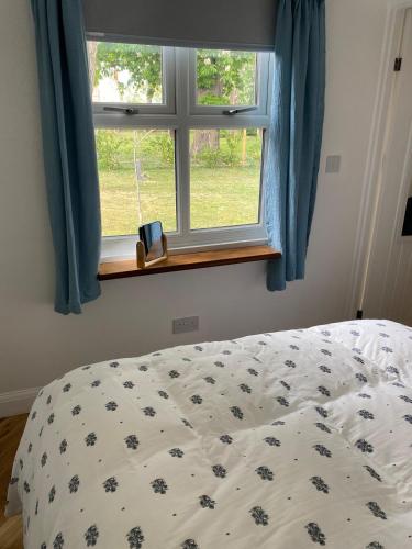 Tiny home in Grade 1 listed church garden