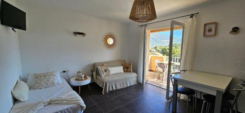 T2 Résidence Dolce & Vita C5 vue mer et piscine