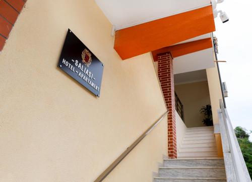 Fotografie z fotogalerie ubytování Saliasi hotel&apartament v destinaci Poliçan
