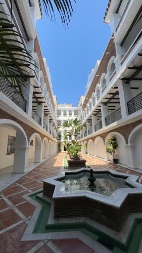 Benalmádena coastal apartment photo 8