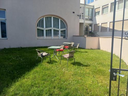 Taman di luar Fewo's am Itschensteg
