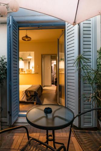 The Athens Green Apt