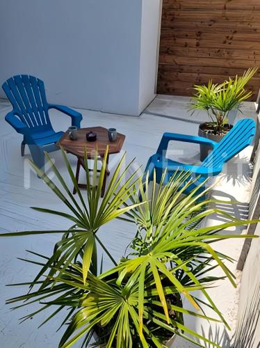 Appartement spacieux avec terrasse, Saint-Malo, Dinard, Dinan et Dol