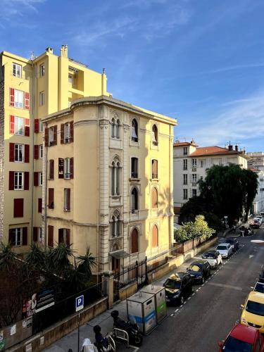 Lumineux appartement dans le quartier des Fleurs