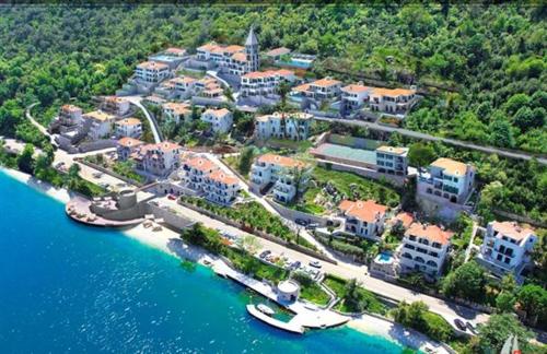 Gallery image of Apartments Boka Vista in Kamenari