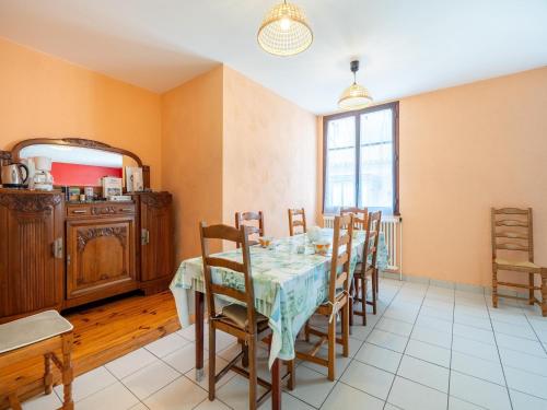Gambar di galeri bagi Spacious Home with Beach Access di Gorniès
