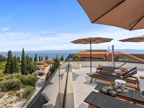Three-Bedroom Penthouse Apartment