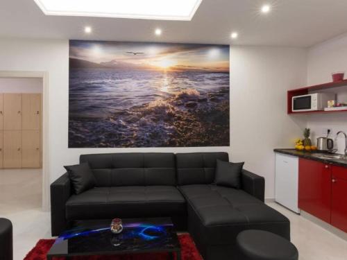 Hostel Free Bird - Bed in Six Bed Female Dormitory Room Zenska