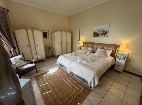 Postel nebo postele na pokoji v ubytování Bowden Guesthouse