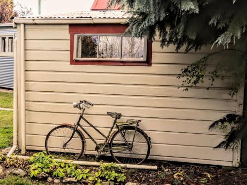 Jízda na kole v ubytování Lauder School Bed & Breakfast nebo okolí