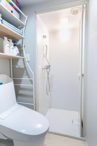 425Room,Newly renovated 20 square meters in Shibuya 6 minutes walk to Shibuya with direct access to multiple lines