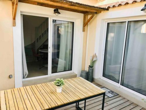 Maisonnette au calme dans résidence avec piscine