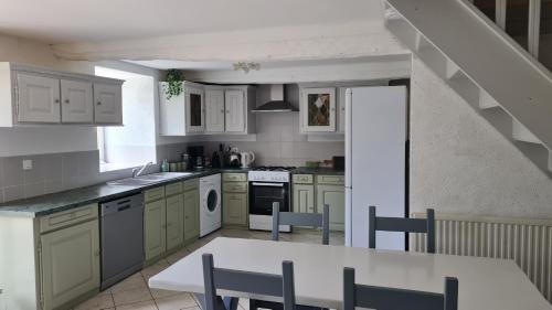 Φωτογραφία από το άλμπουμ του Grange Périgourdine - Piscine Privative σε Saint-Félix-de-Reillac-et-Mortemart