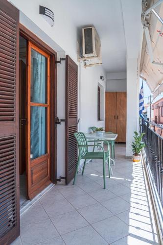Aloni house