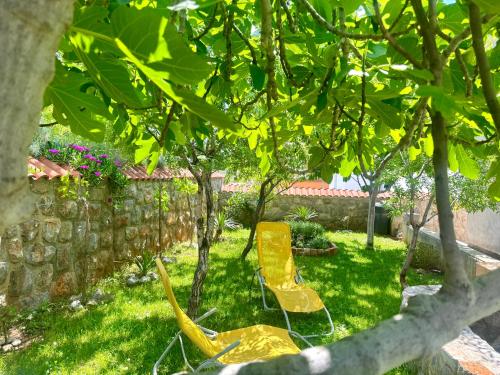 Afbeelding uit fotogalerij van Apartments Maro in Senj