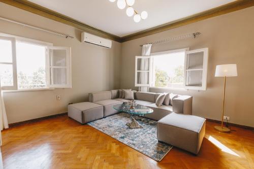 Sunny Heliopolis Gem by ELEGANT