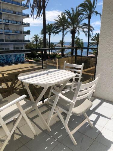 Skol Apartments Marbella - One Bedroom - Pool and Sea Views