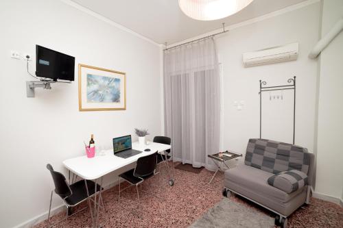 Fotografie z fotogalerie ubytování Loutraki Cozy Central Appartment v destinaci Loutraki