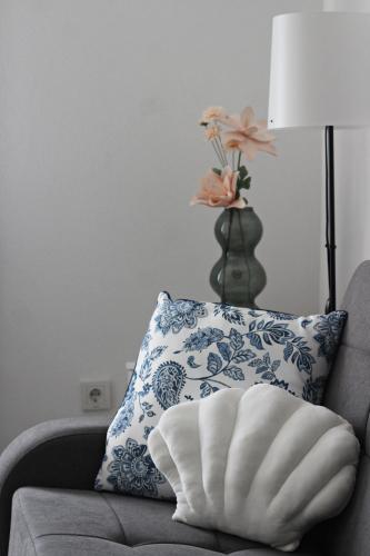 Mell`s apartment - BLUE