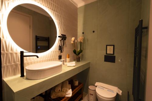 Psiri 38 Boutique Balcony Suite