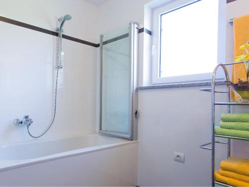 Bilik mandi di Apartment Maestral