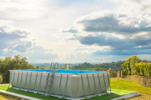 Bazén v ubytování Agriturismo Pascianella Appartamento bel tramonto nebo v jeho okolí