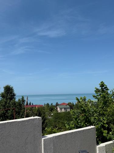 Gambar di galeri bagi Warm wave 2 di Batumi