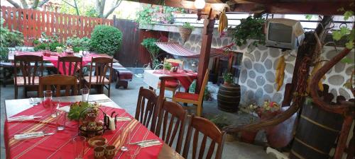 Εστιατόριο ή άλλο μέρος για φαγητό στο Guest House Planinski Zdravets