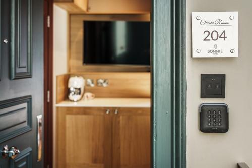 Bonnie Hotel - Smart Boutique ApartHotel - Haymarket Edinburgh photo 85