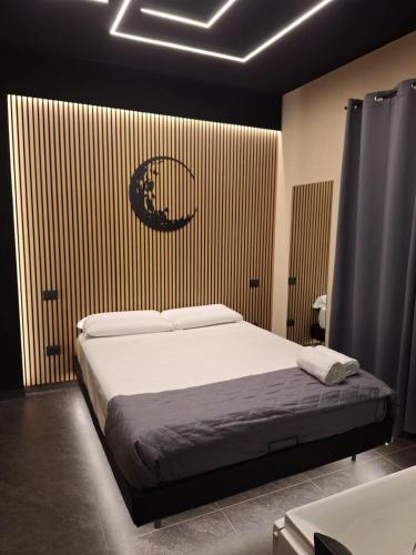 Dark & Light rooms & luxury suites photo 11