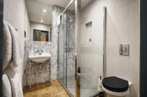 Bonnie Hotel - Smart Boutique ApartHotel - Haymarket Edinburgh photo 40