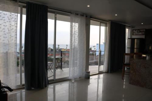 Gambar di galeri bagi Surf house di Rosarito Beach