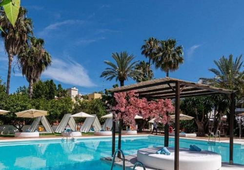 Πισίνα στο ή κοντά στο Dream of light and Beach THE GREEN DOOR