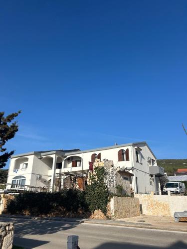 Apartmani Kasteljan 12, Stara Novalja