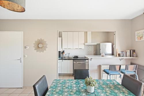 Hyères Proche Centre - Appartement 1 chambre Clim Pk WIFI BY HC
