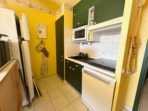 Appartement T3 Provençal avec Parking et Animaux admis, à 700m de la Plage