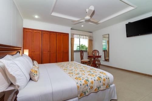 Postel nebo postele na pokoji v ubytování Hotel Costa Bonita