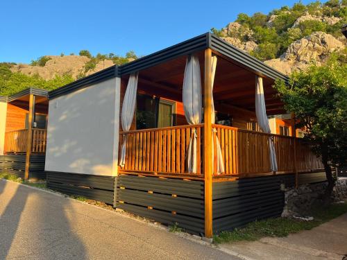 MIMOSA Luxury Mobile Homes