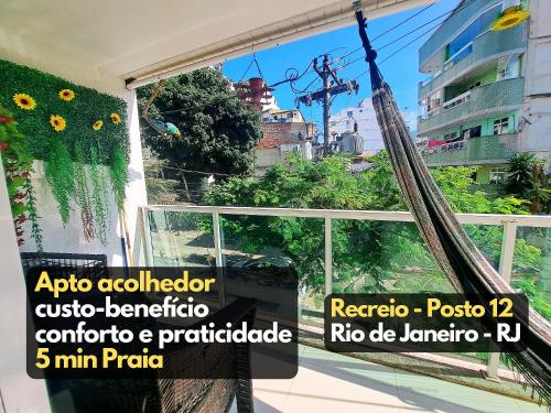 Fotografie z fotogalerie ubytování Apto confortável a 3 min Praia Recreio Posto 12 v destinaci Rio de Janeiro