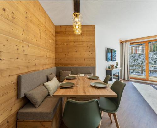 Appartement 6pers dont 4 adultes max aux Orres 1800