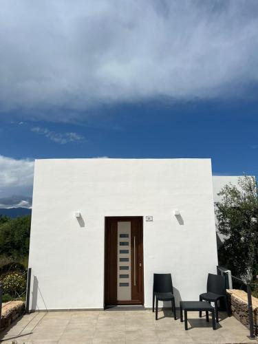 Το κτήριο όπου στεγάζεται  το κατάλυμα σε φάρμα
