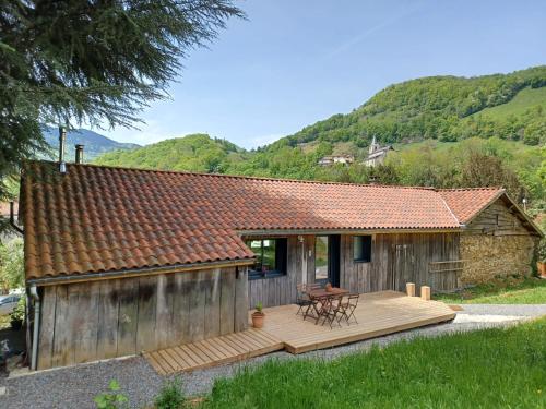 La grange, entre Pyrénées et Andes