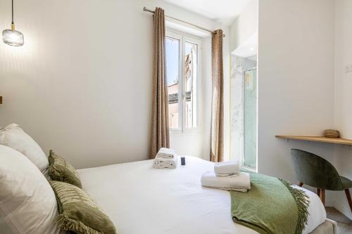 Elegant 2 - Bedroom flat in Cannes