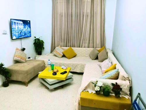 Appartement Famillial Propre à Ennasr City Charmant et Connecté