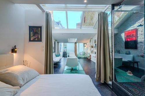 MODERN LOFT near BEACH