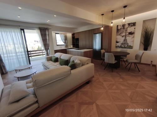 NYC Rafina Harbor Luxury Apartment